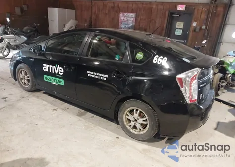 2015 Toyota Prius z USA, uszkodzony, nr VIN JTDKN3DU4F0429904